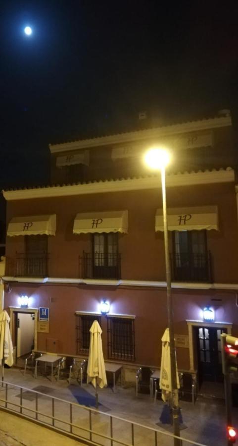 Hostal Pechi Huevar Del Aljarafe Екстер'єр фото