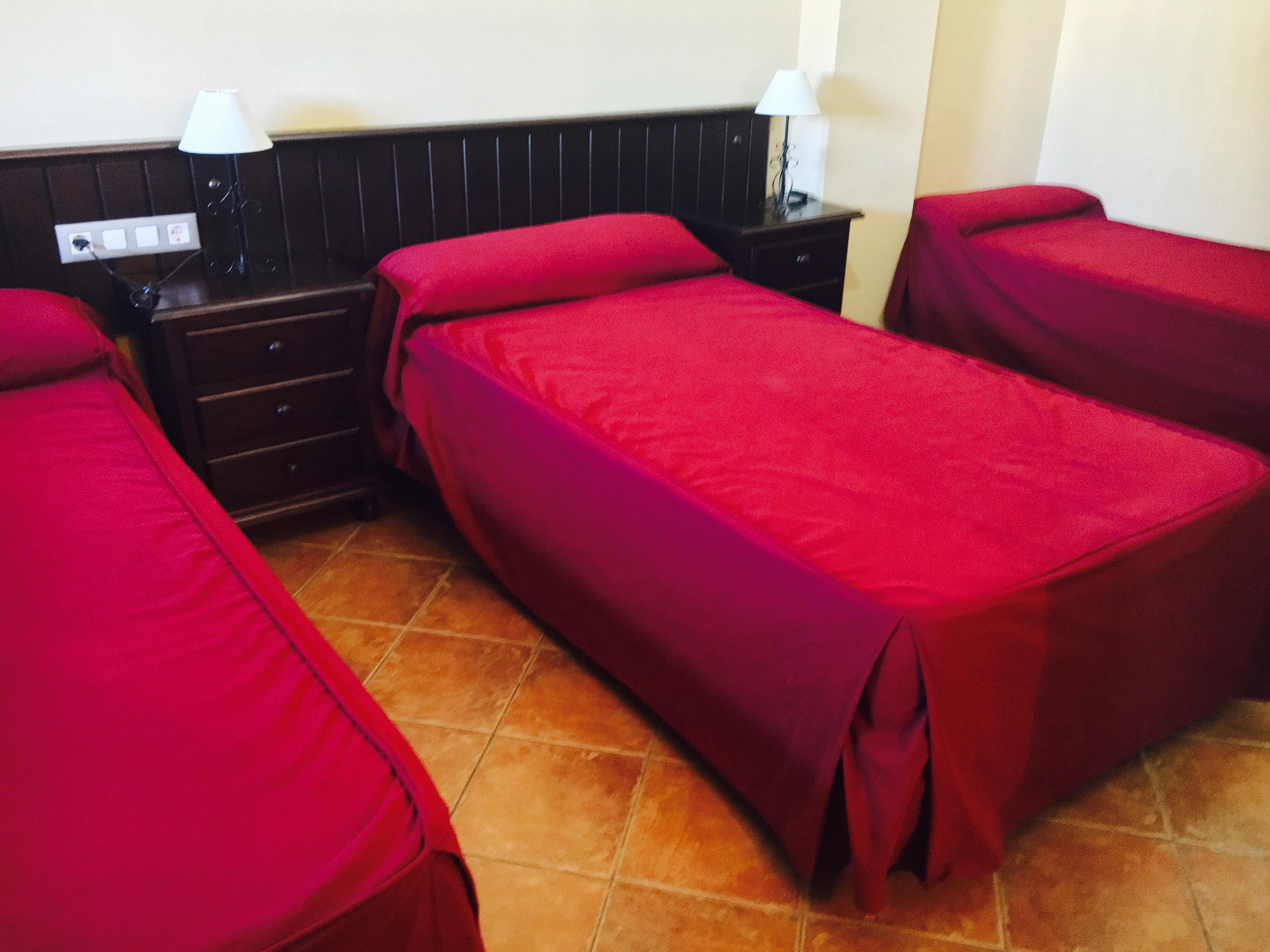 Hostal Pechi Huevar Del Aljarafe Екстер'єр фото