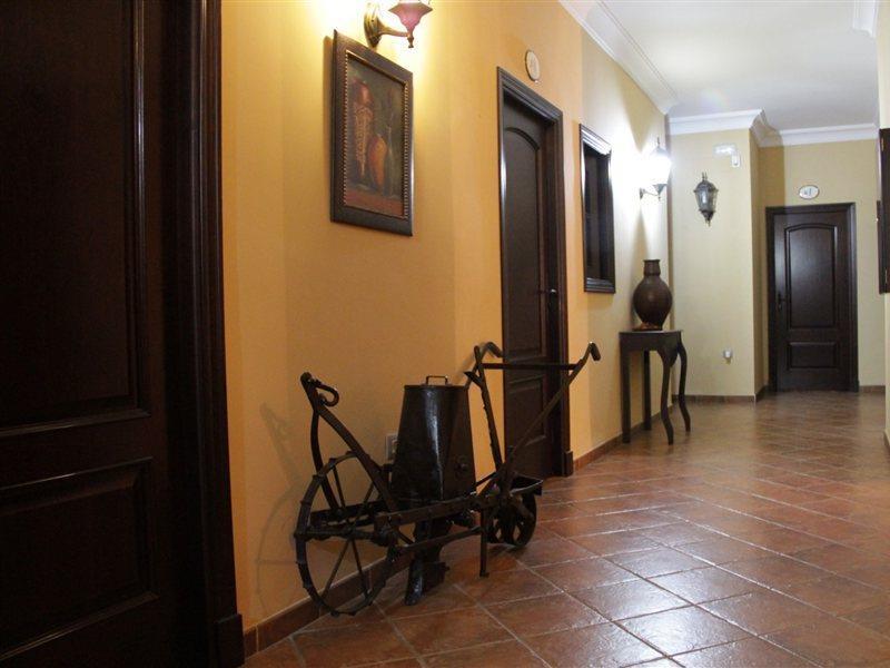Hostal Pechi Huevar Del Aljarafe Екстер'єр фото